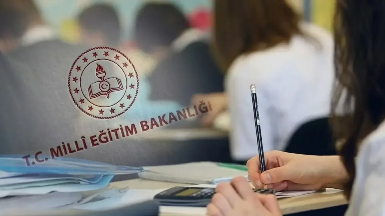 Okullarda yeni dönem: MEB'den 81 ile genelge